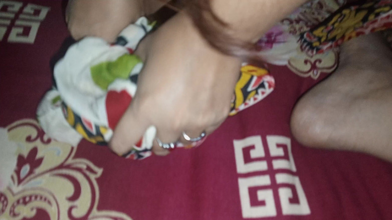 Dhaka studio: Desi Newly Married Girl Enjoy Her Boyfriend by Hard Fingering...