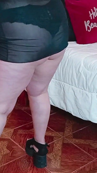 Kelly, in Sexy Schwarzen Dessous Tanzt Für Dich, Meine Liebe.