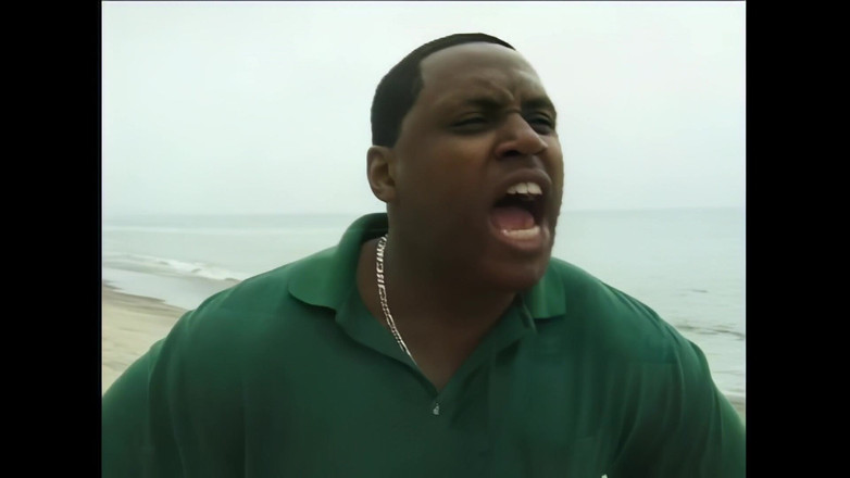 Out Sexxx: Allenamento in Spiaggia Con I Cazzi Enormi Da Leccare