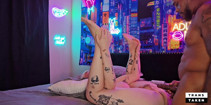 Justice Trans: Blonde Trans Bombshell Astrid Enjoys Anal with BBC Justice