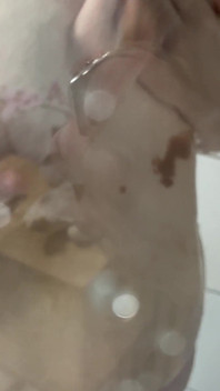 私の巨大なおっぱい85e巨乳でシャワーを浴びている私