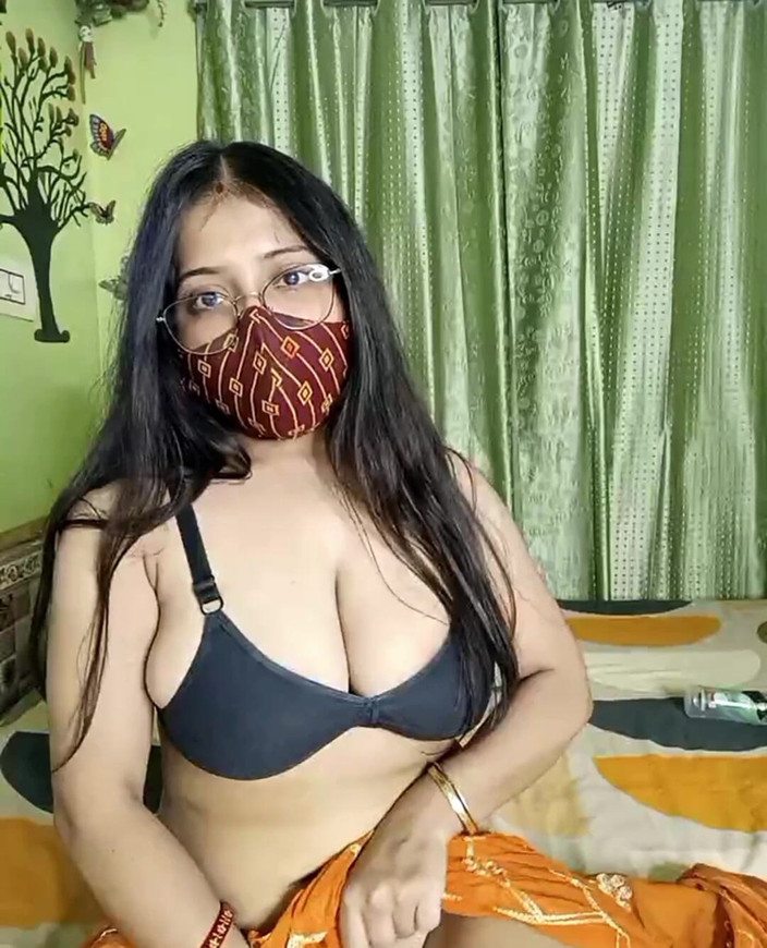Kanchan devi: Lisa bhabhi zeigt titten