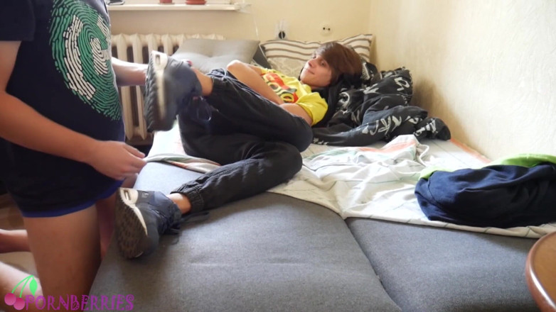 Ethan Alex: White socks and sneakers footjob, POV cumshot