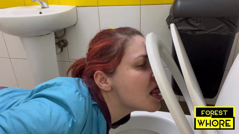 Forest-Whore: My Stupid Pig #6 Eating Garbage