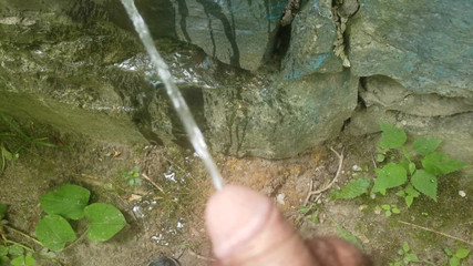 Edmanslol: 我不得不撒尿非常糟糕