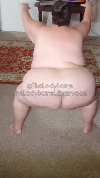 TheLadyBaine: SSBBW nacktes verschwitztes training # 1