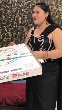 Pizza Delivery Guy Fuck Indian Lady for Free Pizza