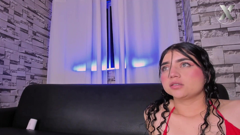 Lesbian Friends: Dotýkat se nás společně v zrcadle