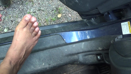 The Cassie Chronicles: Clipping my toe nails: a mini pedicure