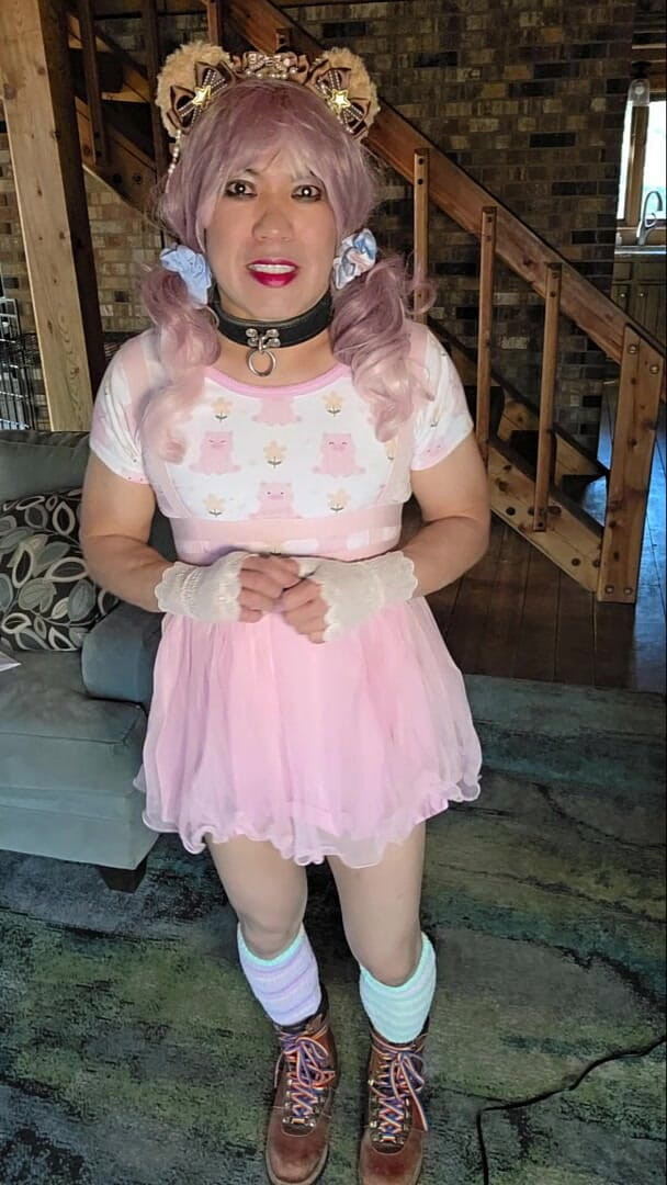 JessicaLynn15: Pequeña transexual se exhibe
