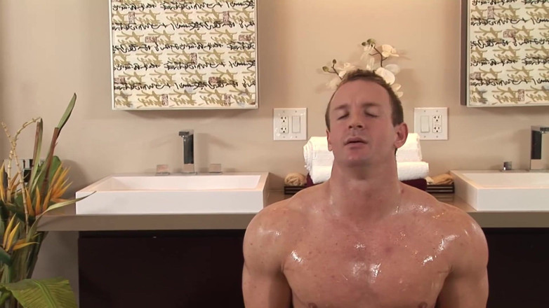 Massage Parlor: Asa Akira takes care of his whole package with her...