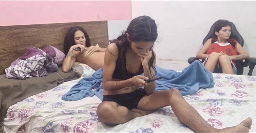 Sapatinha: L Like Watching My Friend Take It up the Ass.