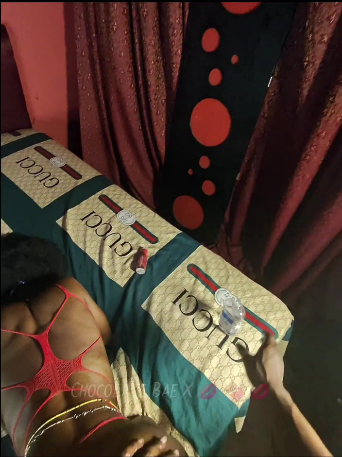 Naturelle Chocolat: ムラムラしてイきたくてたまらなかった!!ステージに上がる前にバウンサーズのハードコックBBCで跳ねる!!