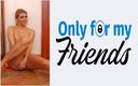 Only for my Friends: 一个激情湿透的18岁金发荡妇的色情片自慰并用手指自慰