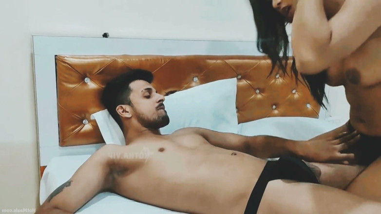 Aaka: Gargi Raaj New Viral Romantic Sex Video