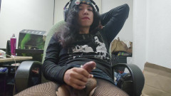 My hottest videos: Trans big dick gf se cítí nadržená v noci