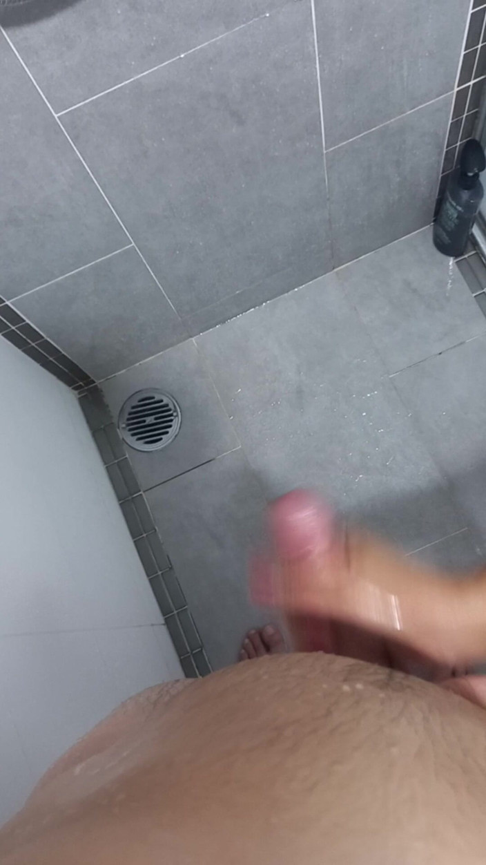 Handjob Passion: Sega Insaponata Nella Doccia Con Unghie Rosse Sensuali - Lavaggio Lento,...