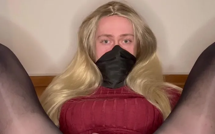 Fembaby: Teen Femboy Crossdresser Deep Anal Facesitting