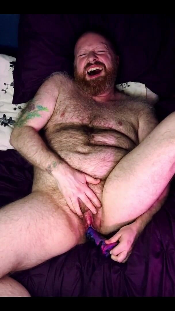 Ftm / Trans Man Makes Himself Squirt (RonBeastly)