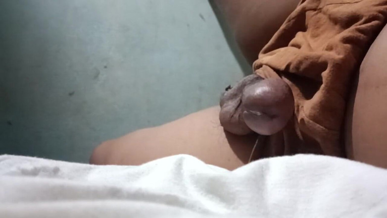 Renata Himalaya: Sperma tebal dan hangat dientot kontolku yang terbaik