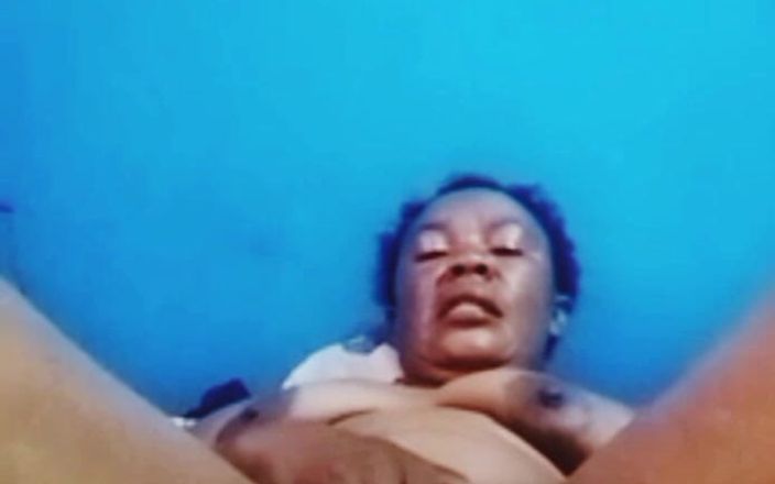 Sugarmama video call mutual masturbation: Mamma spelar sin fitta på videosamtal ep5