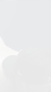 美丽的年轻金发女郎被XXL操