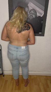 MILF bionda Solotime Clitoride caldo Arrapato Bagnata Nuda Seni Tributi Tremanti Tremanti Gemiti Molteplici Orgasmi Clitoride Leccala