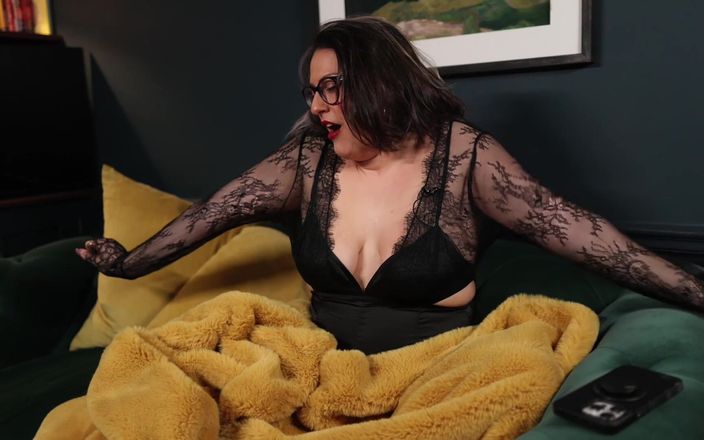 Countess diamond: 그녀의 섹스에 귀를 기울이는 돔 룸메이트