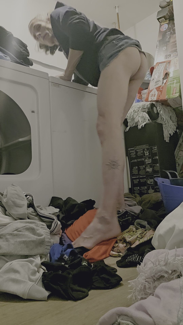 Filomena: Filomena Sexy Still Has to Do Her Laundry