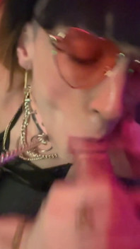 (dělám to Viděno od tebe) Valentýnské ejakulace na obličeji 2138 na Les Pompeuses. Vanessabitchx Parischiennetrvprod91