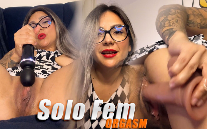 LunaBigBooty: Masturbace S Velkým a Vibrátorem Končí Velkým Orgasmem