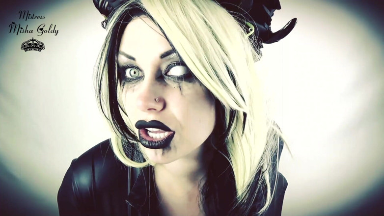 Goddess Misha Goldy: Succubus akan memakanmu setelah bercinta!
