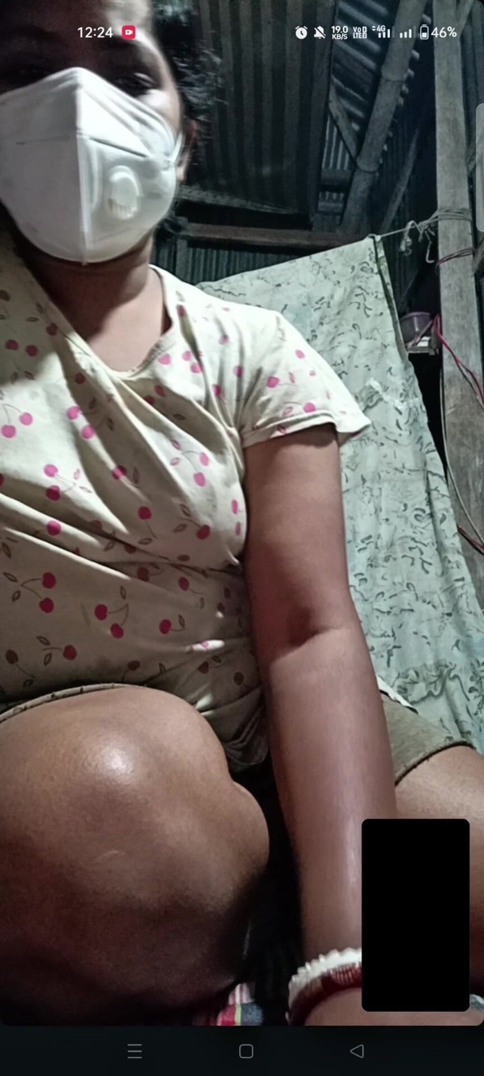 Roshalo Boudi: Phiên gọi video riêng tư đầu tiên của Raw &amp; Real Mohini