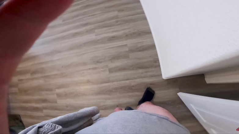 Erin Electra: Masírování Macechy Ona Je Nadržená a Chce Ptáka!