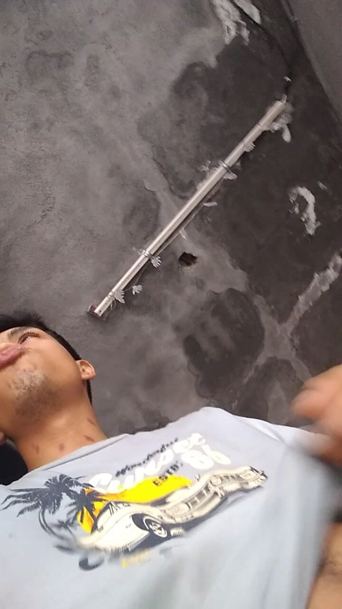 AlexAlejandro13: Menarik di Depan Umum