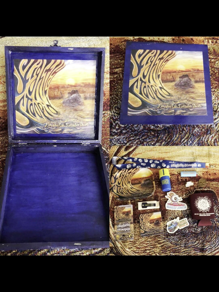 Suzy Wylde: Suzy Wylde Adalah Pencipta Yang Mencipta Barangan Seni &amp; Boleh Digunakan