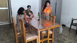 朋友之间的会面意外结束