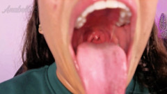 anabel693: 口腔恋物癖悬雍垂，我被硬的BBC呛到