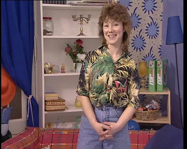 YOUR FIRST PORN: Babette Mencukur Pada Waktu Pagi