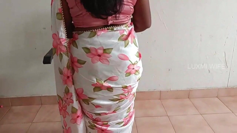 Luxmi Wife: Chồng đụ vợ trước mặt ông chủ -1