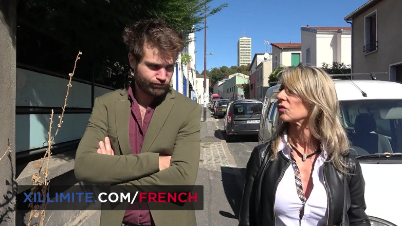 French girls at work: Francuski stary MILF Marina Beaulieu orgazm analny