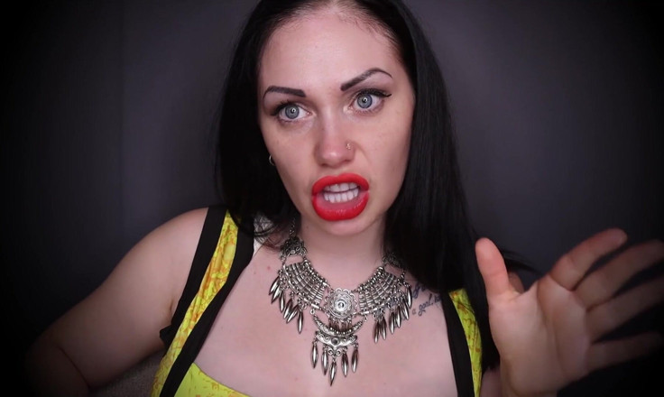 Goddess Misha Goldy: Compre este vídeo se você quiser enviar fotos de pau!