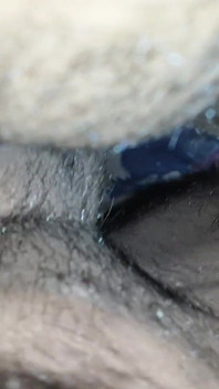 ホットでセクシーなバービーのアソコを抱いた