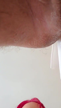 Fisting anal pakai sarung tangan close up