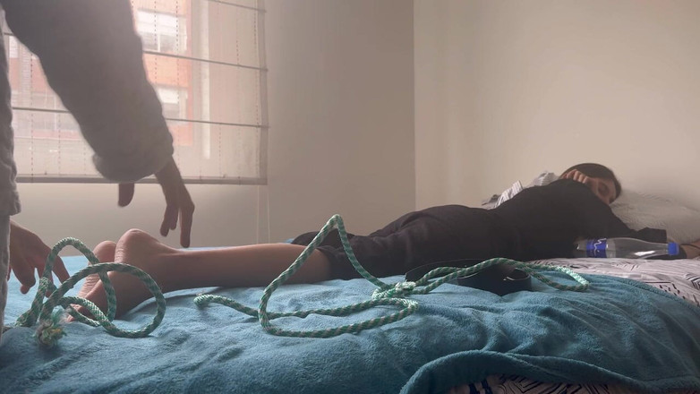 scarlettandc: She Ties Me up and Then Facesitts Me to Orgasm