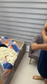 Najmu si Latinoameričanku s velkým zadkem, aby mi pomohla vyčistit dům