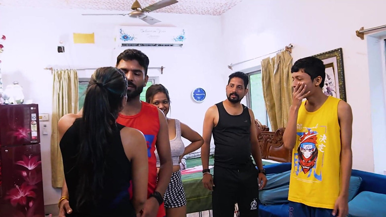 Queen star Desi: Morning Yoga Practice and Fucked Teacher and Student Each Other,...