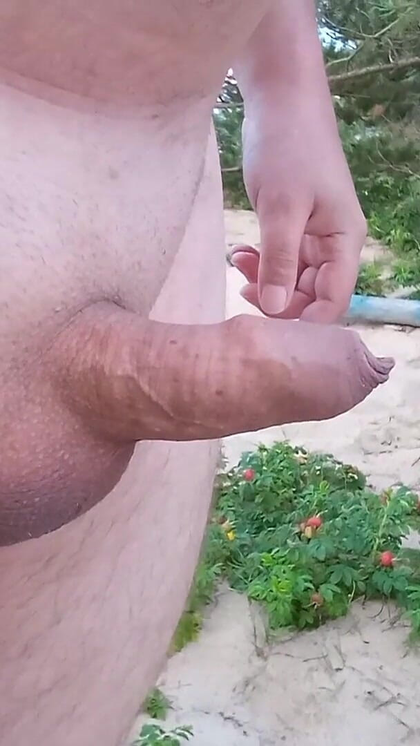 Naked on Beach (Old witcher) Naked on Beach (Old witcher)