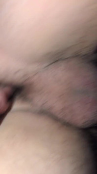 Coupleoffreaks130 amateur-paar Heiße ehefrau lutscht großen schwanz und reitet dann mit ihrer engen muschi, bis sie auf seinen schwanz kommt