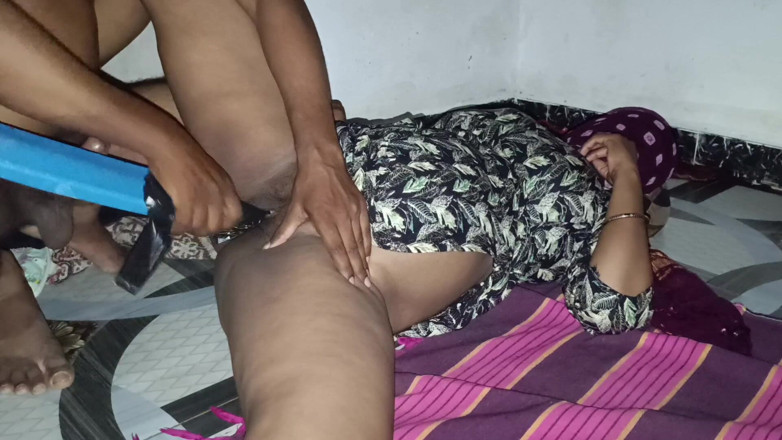 Bhabhi UP: Подарунок невістці на день народження